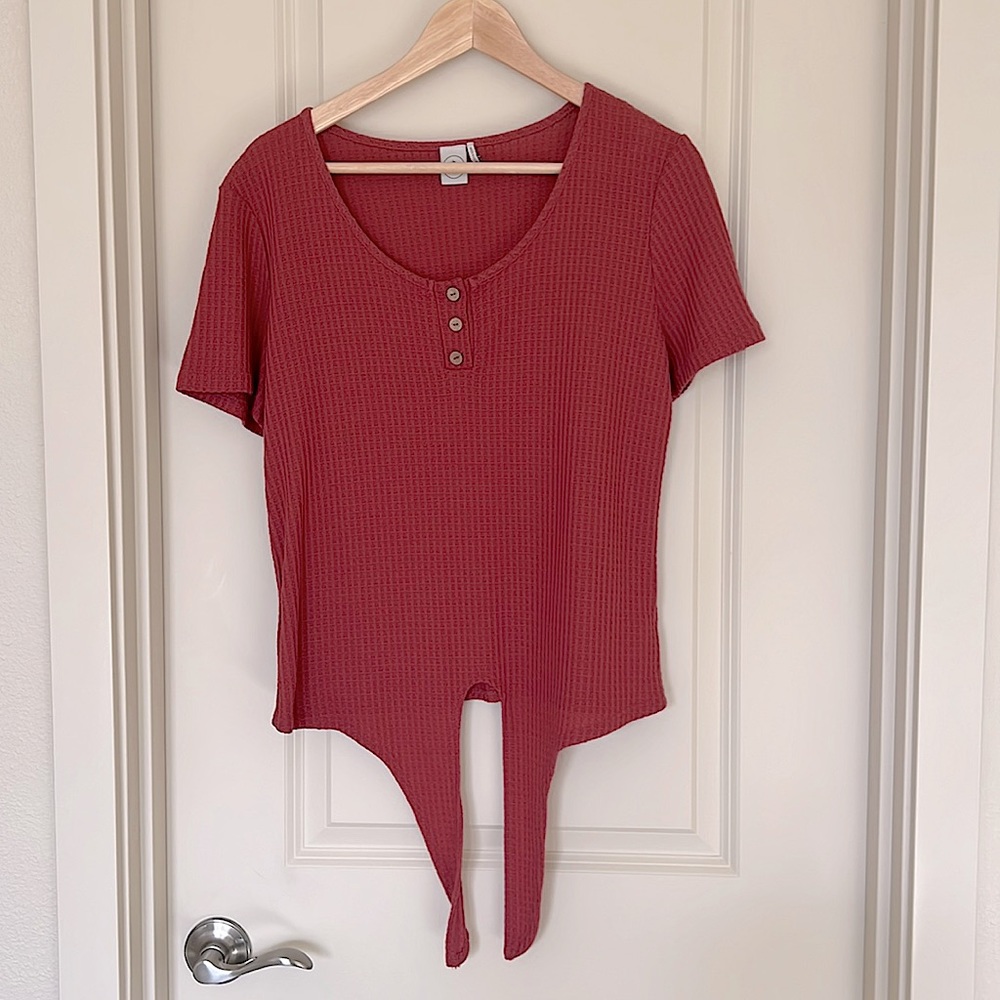 Paper Crane Medium Salmon Short Sleeve Top